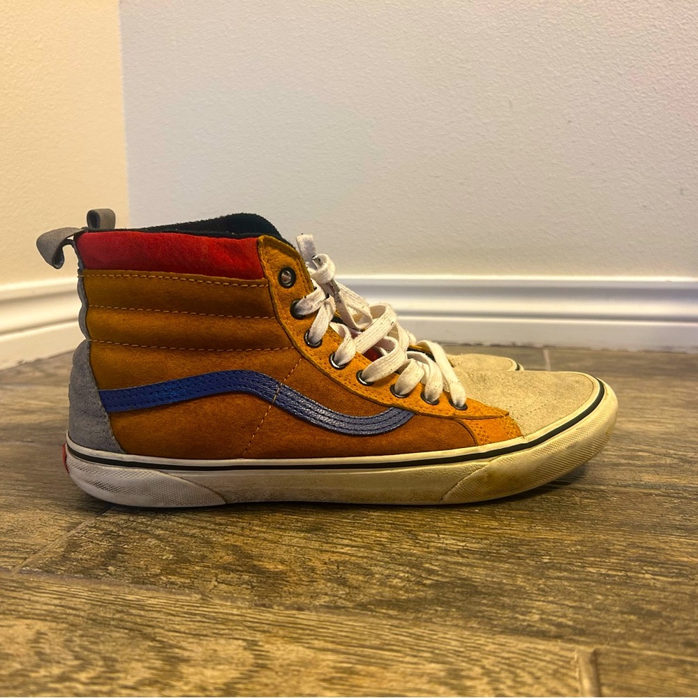 DS 2017 VANS OFF THE WALL (MOUNTAIN ED) WATER RESISTANT MAZARINE "CURRY" SIZE 11